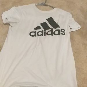 Adidas T-shirt
